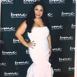 Meet your Posher, Esther